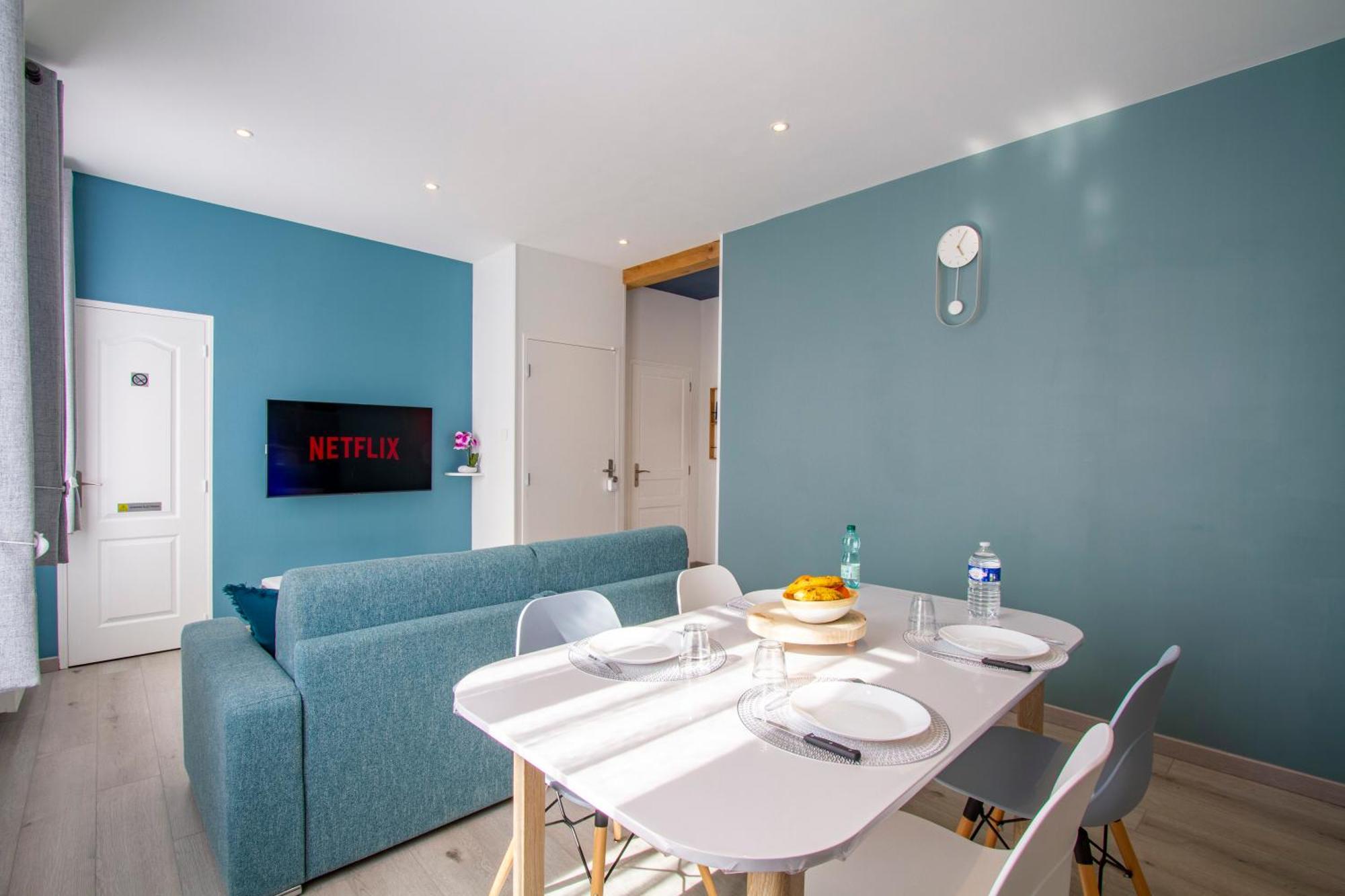 Cocon D'hiver - Netflix & Wifi - Parking Gratuit - Check-in 24h24 - Kit Bebe Inclus - Emplacement Velos - Goodmarning * Châlons-en-Champagne