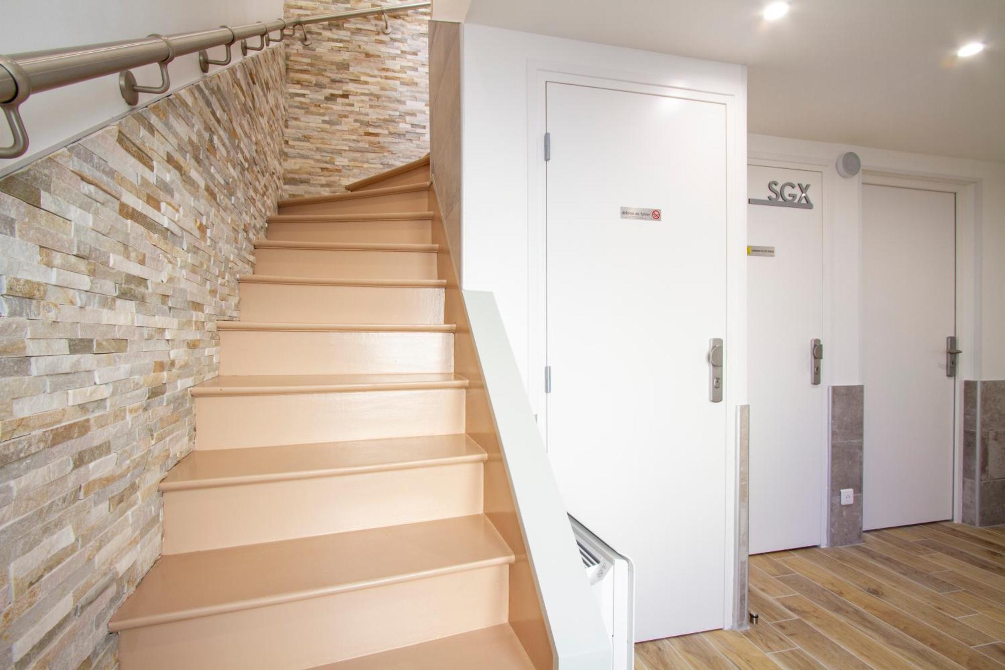 Cocon D'hiver - Netflix & Wifi - Parking Gratuit - Check-in 24h24 - Kit Bebe Inclus - Emplacement Velos - Goodmarning *